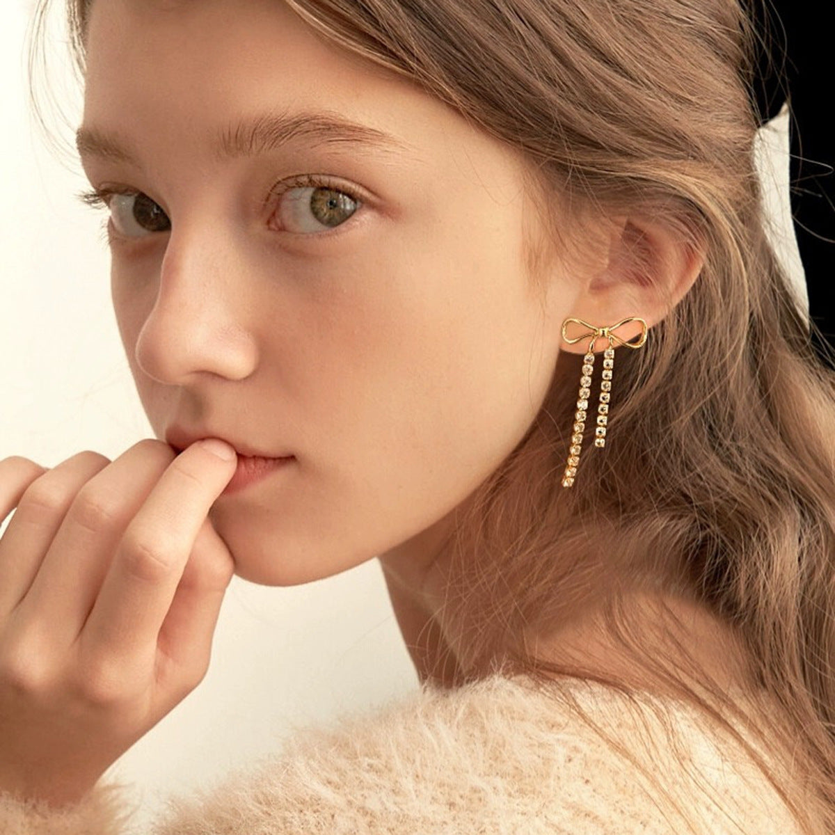 Trendy Bowknot Diamond Chain Earrings