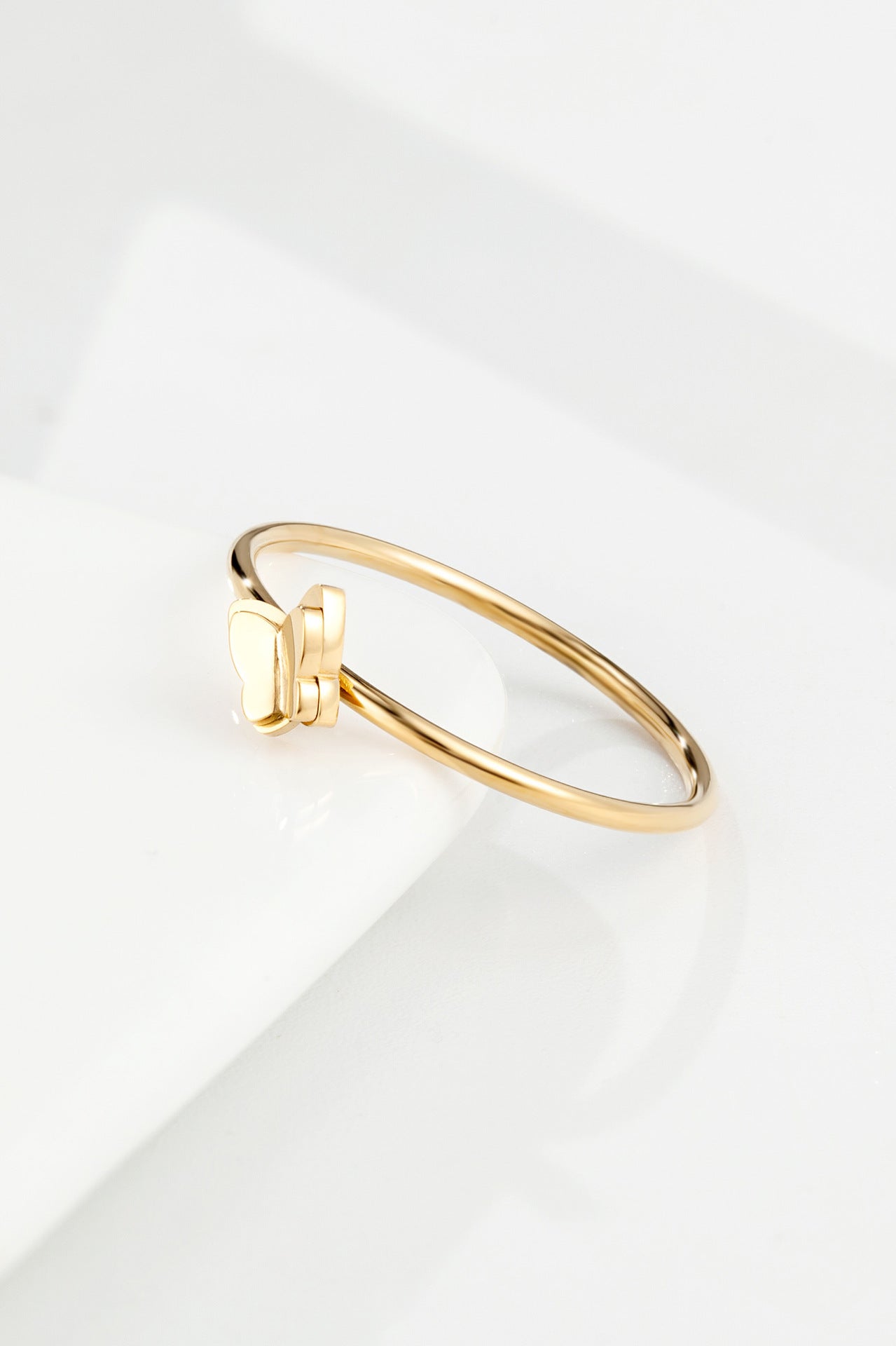 Double Butterfly Thin Ring Strong three dimensional effect