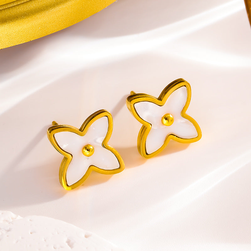 Four Leaf Clover Shell Set(Earring+Bracelet+Necklacce)