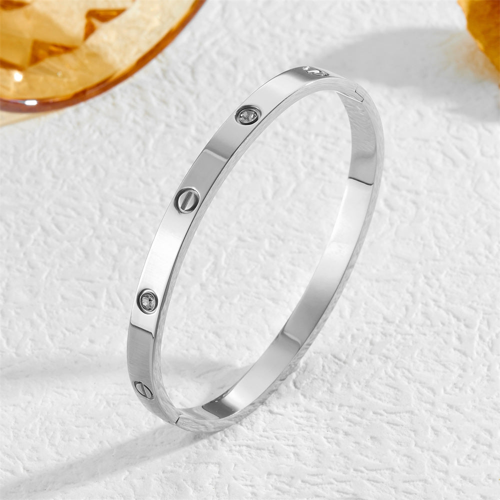 Love 4 Diamond Bangle