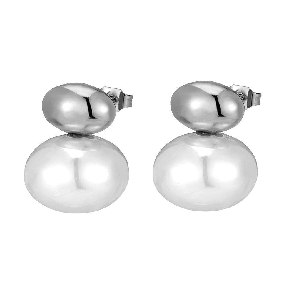 Flat Round Pearl Earrings