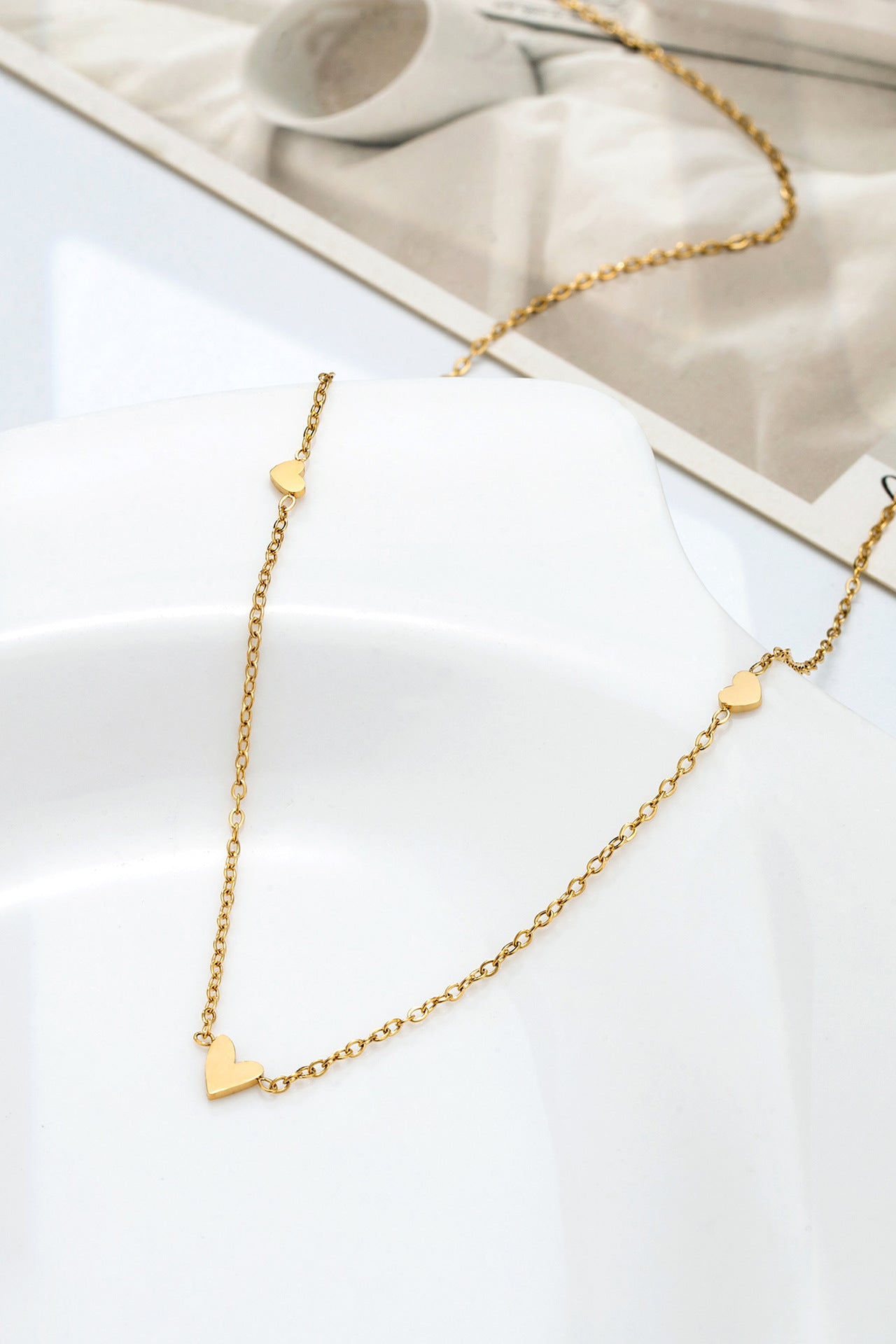 Dainty Small Heart 18K Gold Thin Necklace