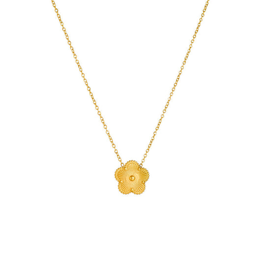 18K Gold Single Piece Five Leaf Clover Necklace